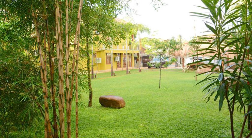 Inlak Garden Hotel Negombo Eksteriør billede