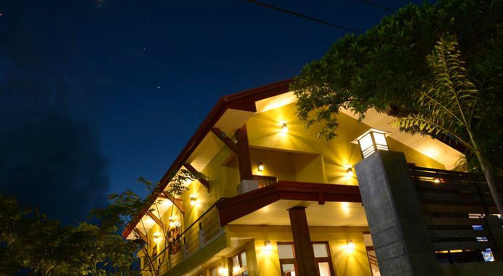 Inlak Garden Hotel Negombo Eksteriør billede