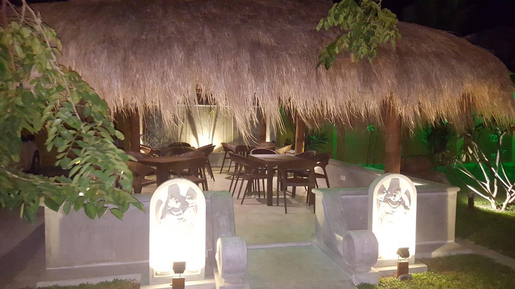 Inlak Garden Hotel Negombo Eksteriør billede