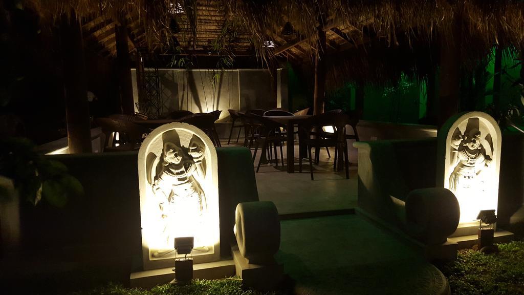 Inlak Garden Hotel Negombo Eksteriør billede